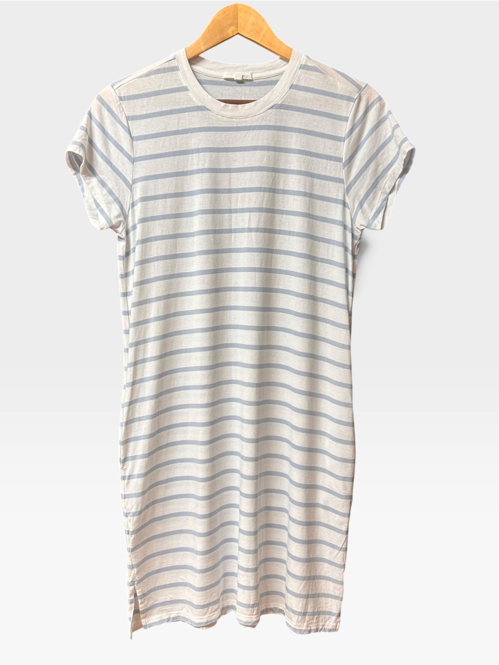 Skin striped lounge dress with pockets size Small